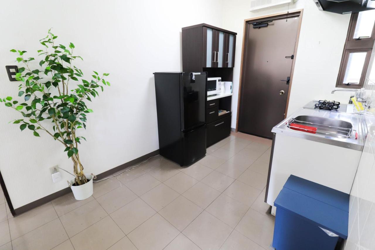 Condominium Hotel Mihama Upi Chatan Kamer foto