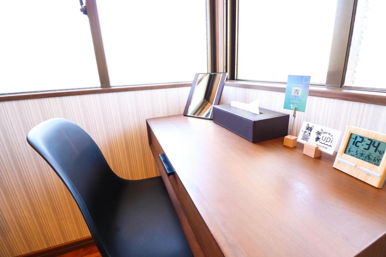 Condominium Hotel Mihama Upi Chatan Buitenkant foto